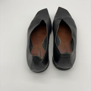 cydwoq Black Leather Flat Shoes
